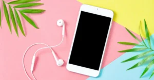 Who is mobile insurance suitable for