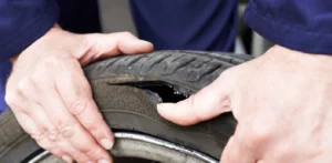 Does car body insurance include tires